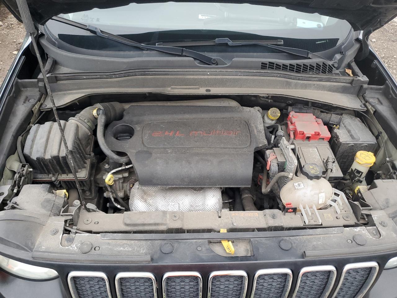 2019 Jeep Renegade - Image 12