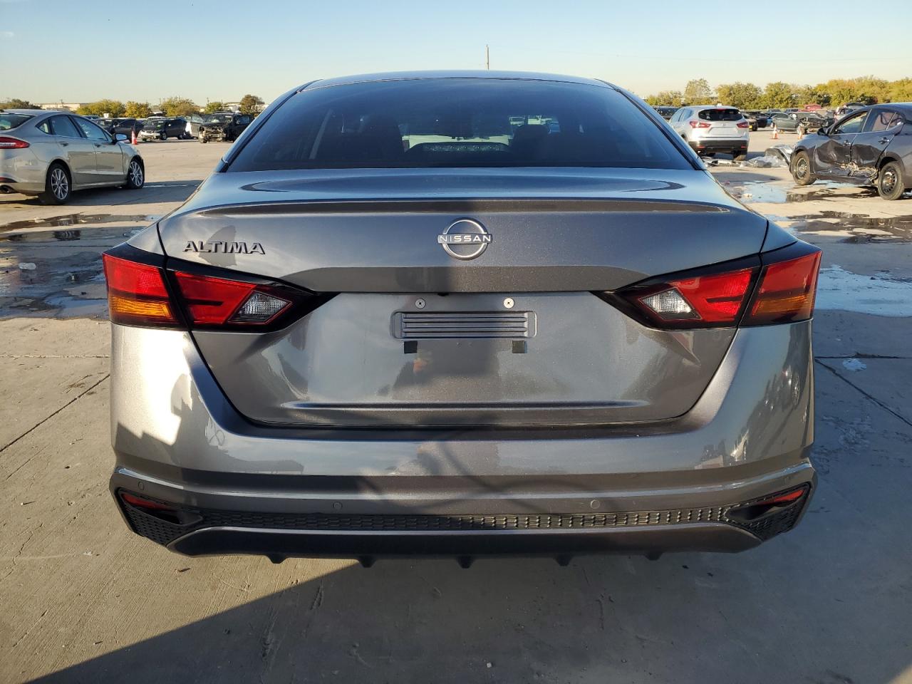 2024 Nissan Altima - Image 6