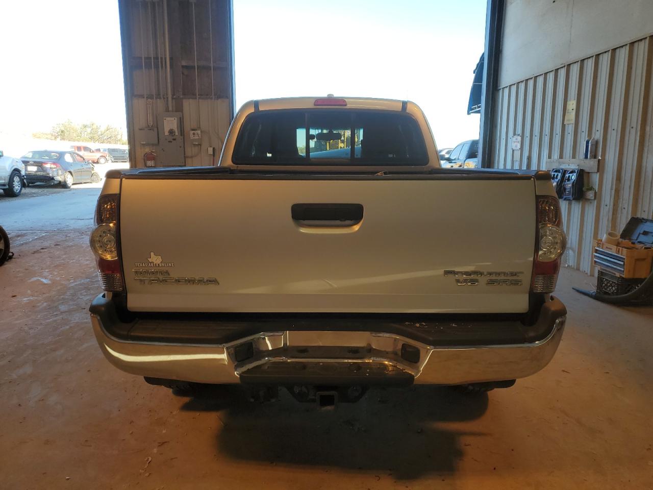 2010 Toyota Tacoma Prerunner Access Cab VIN: 5TETU4GN0AZ677092 Lot: 81279234