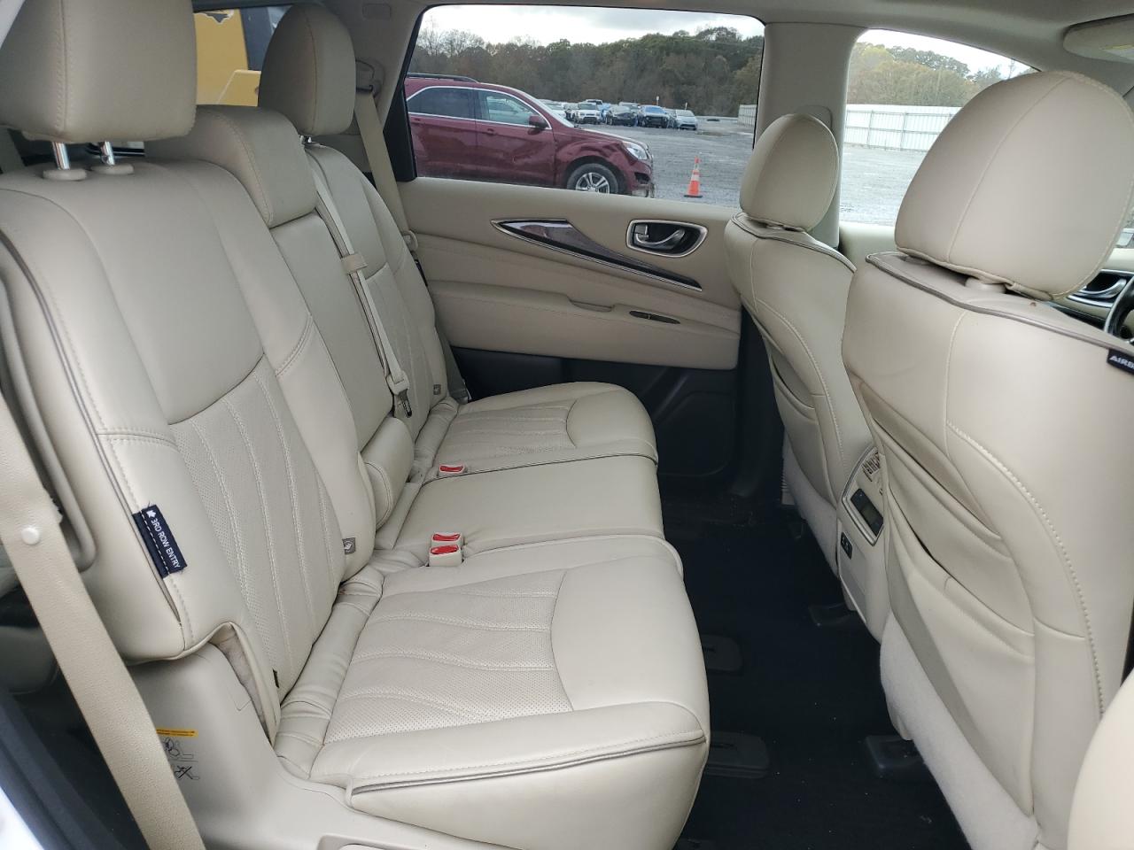 2020 Infiniti QX60 - Image 11