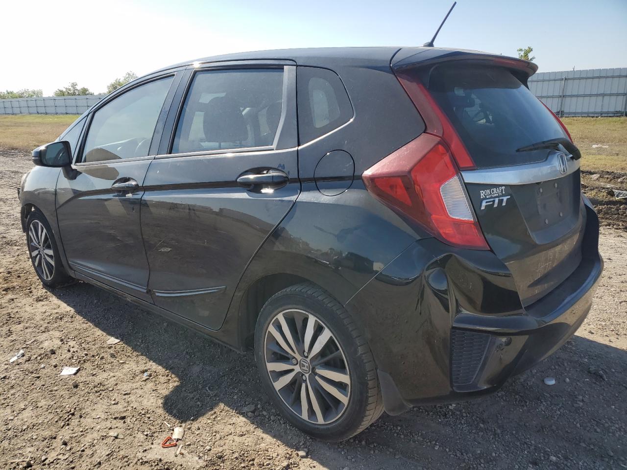 VIN 3HGGK5H8XFM720512 2015 HONDA FIT no.2