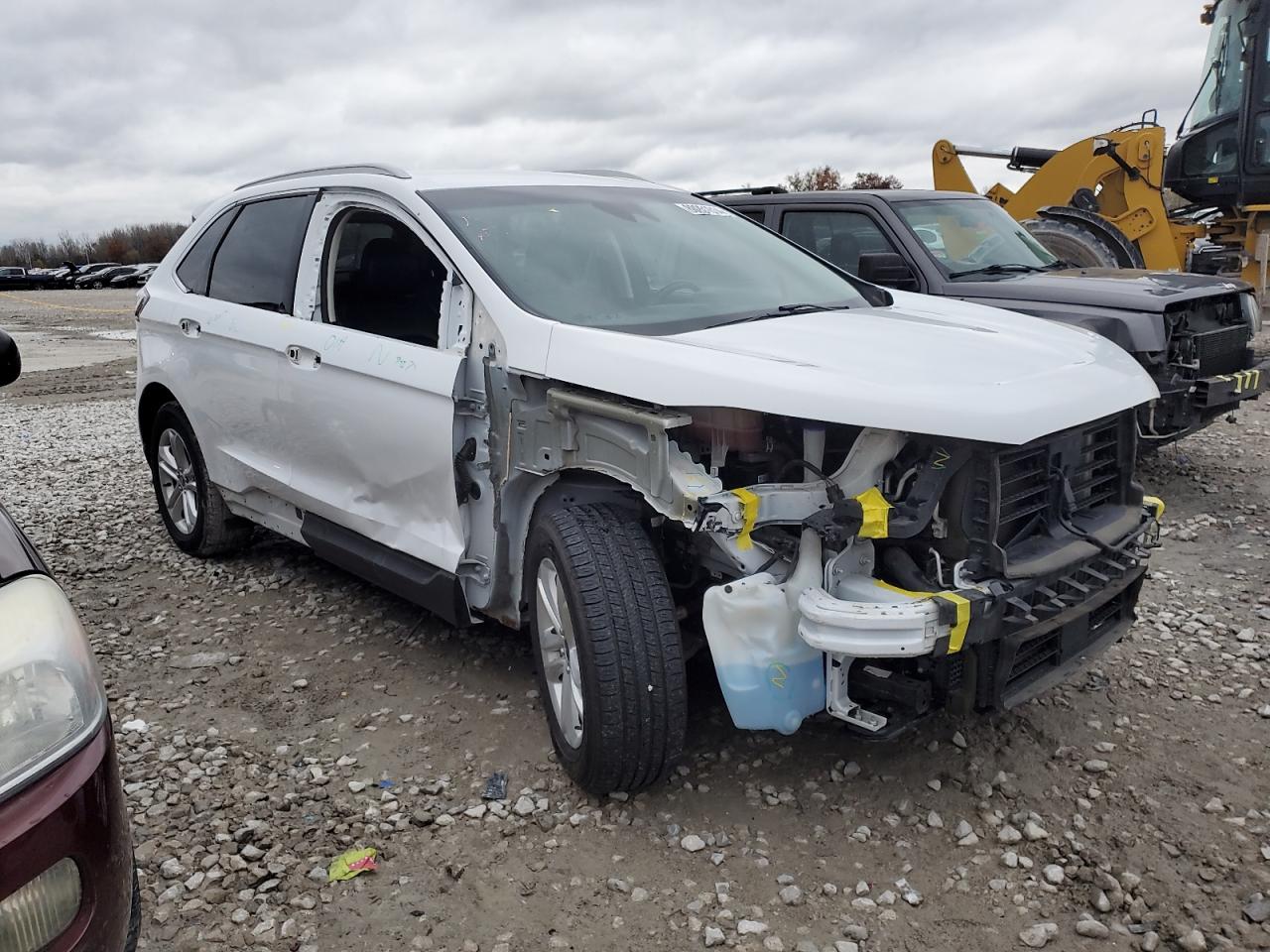 2019 Ford Edge - Image 4