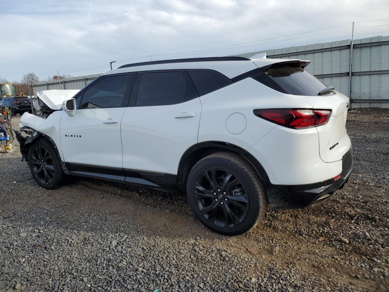 2019 Chevrolet Blazer - Image 2