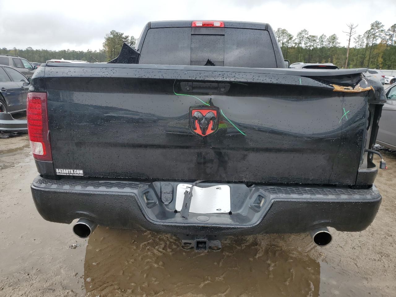 2015 RAM 1500 - Image 6