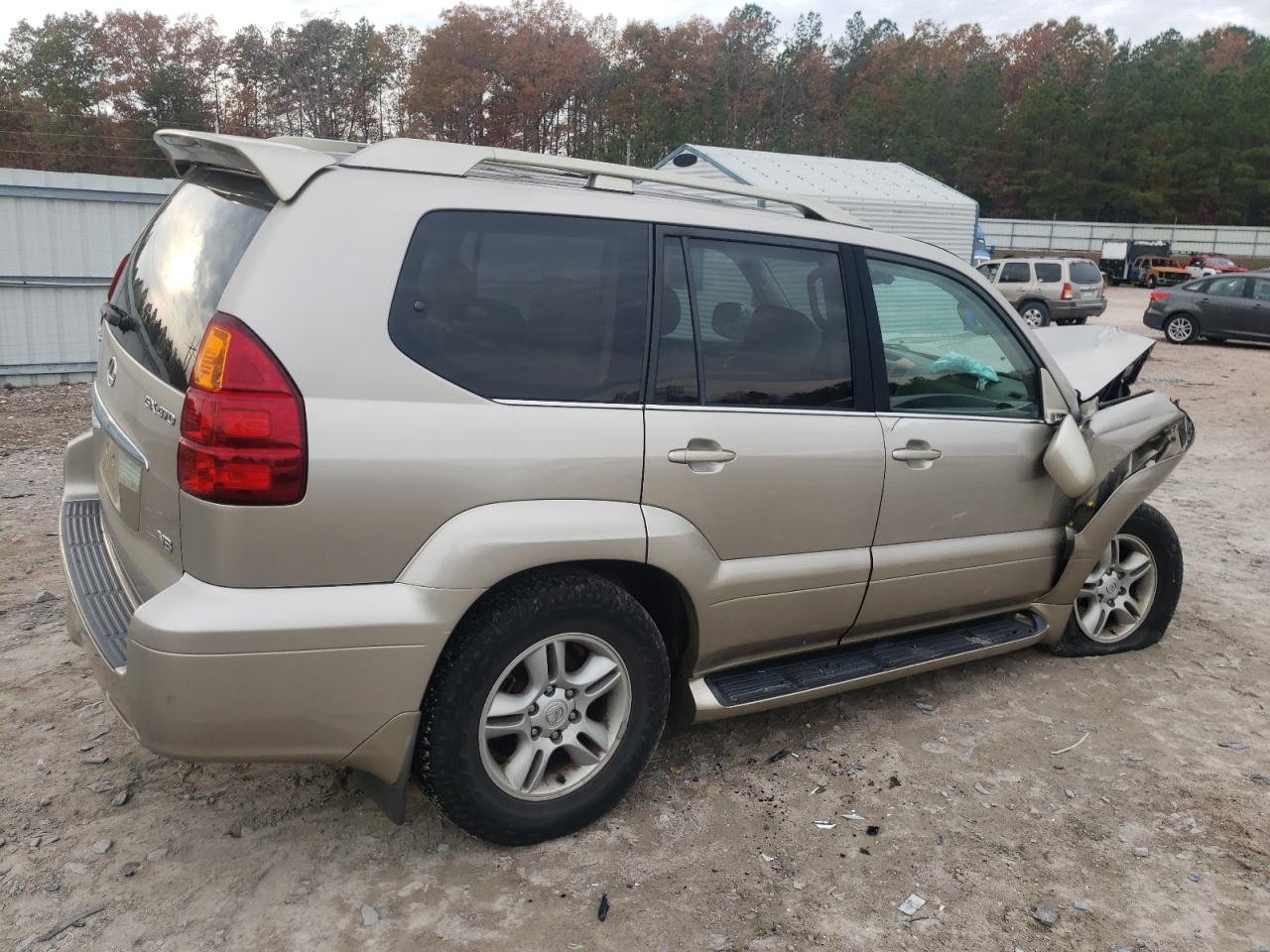 2004 Lexus GX - Image 3