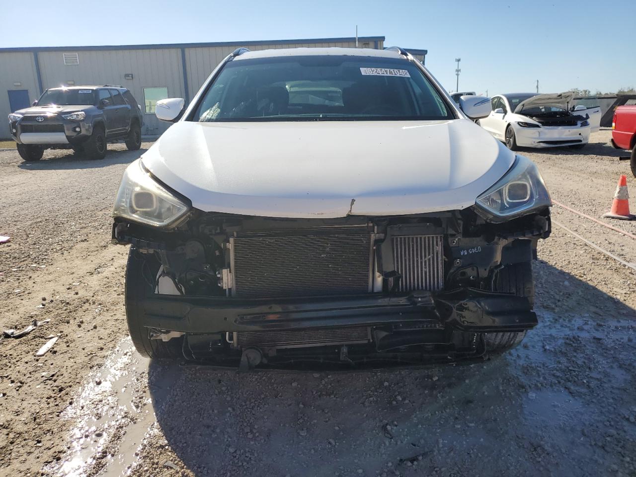 2014 Hyundai Santa Fe - Image 5