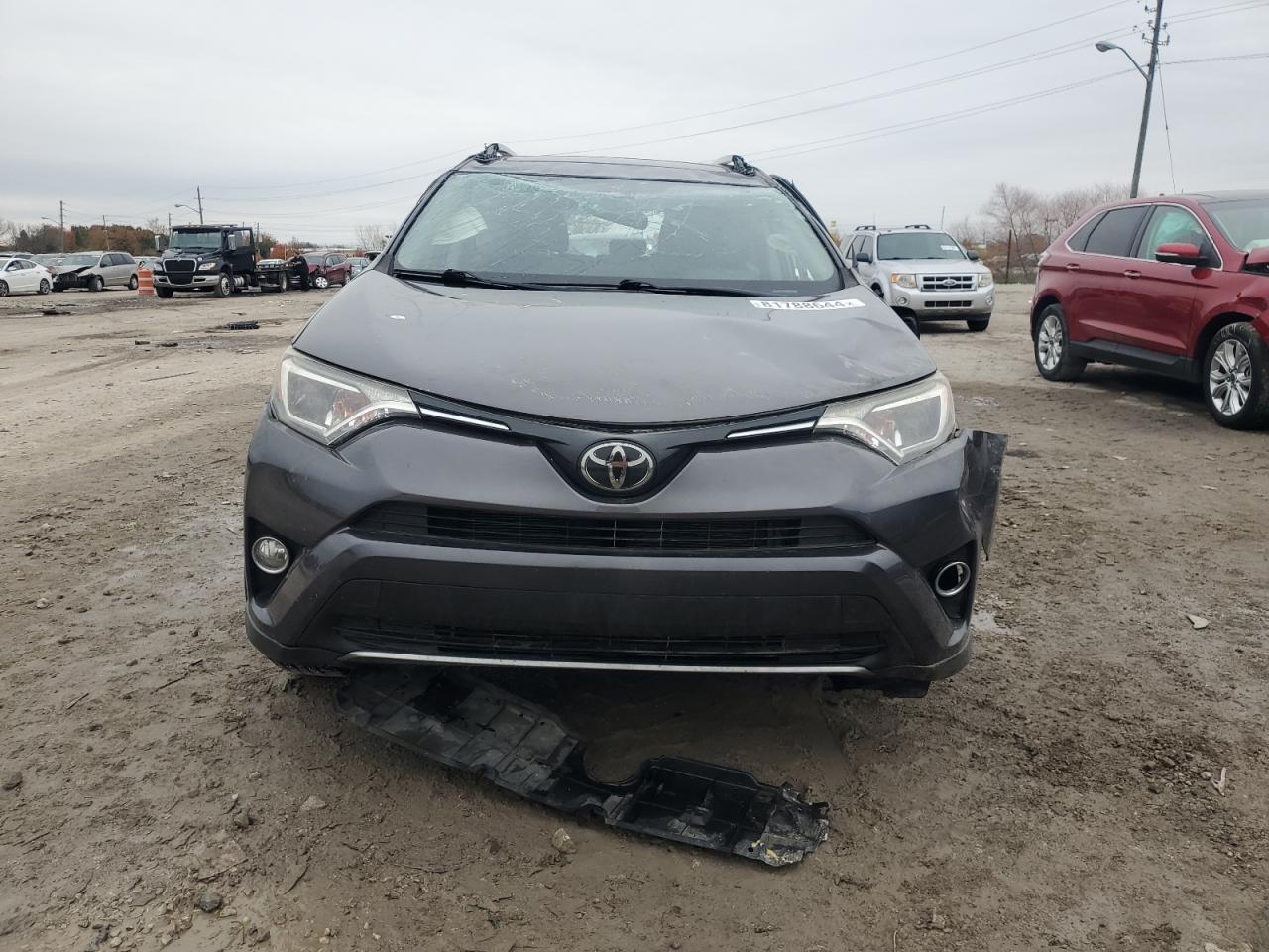 2018 Toyota RAV 4 - Image 5