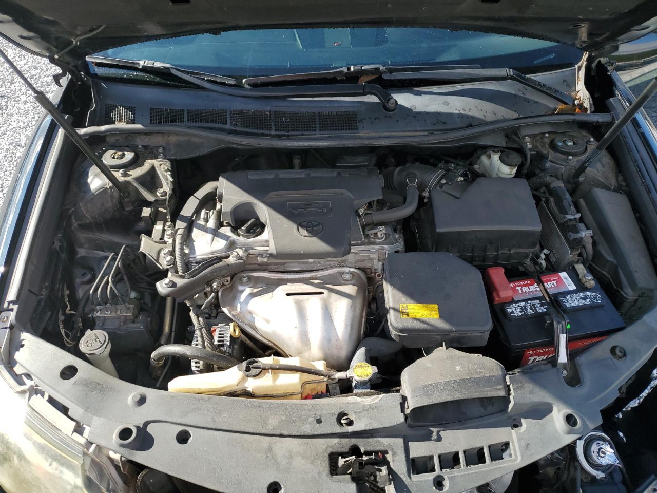 2012 Toyota Camry - Image 12