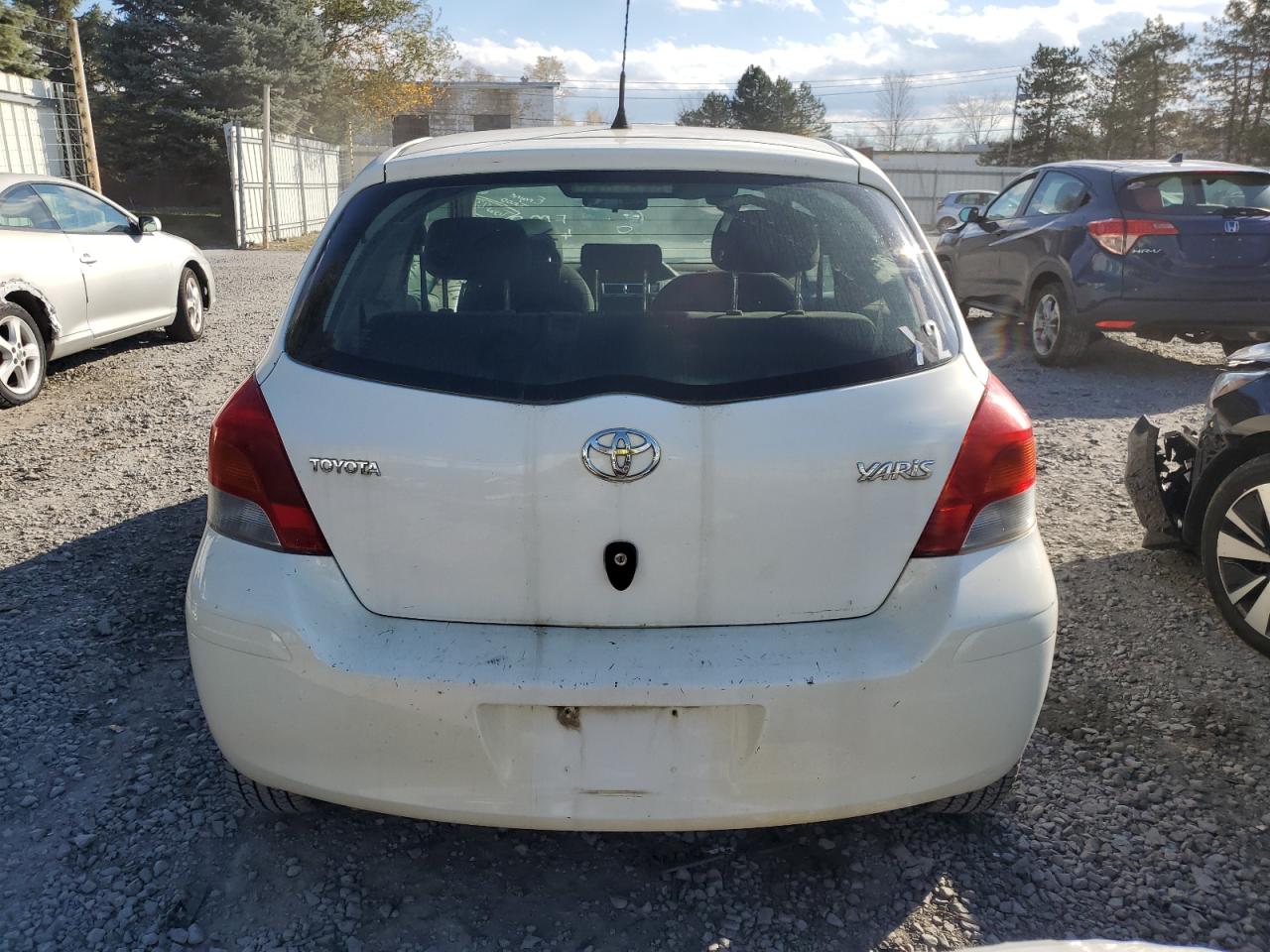 2011 Toyota Yaris VIN: JTDJT4K30B5331855 Lot: 80080874