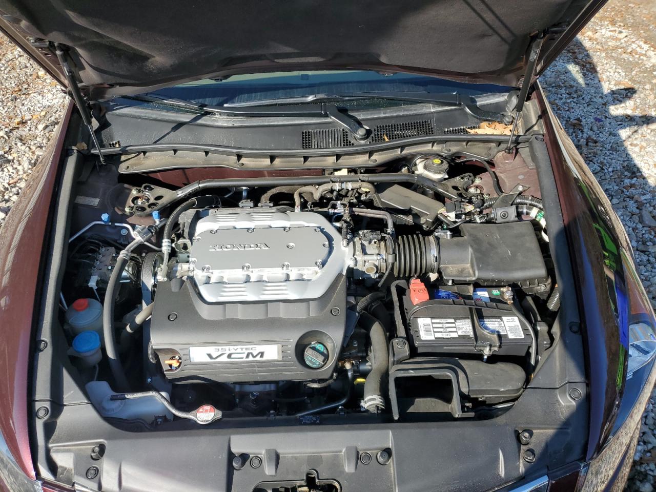 2010 Honda Accord - Image 11
