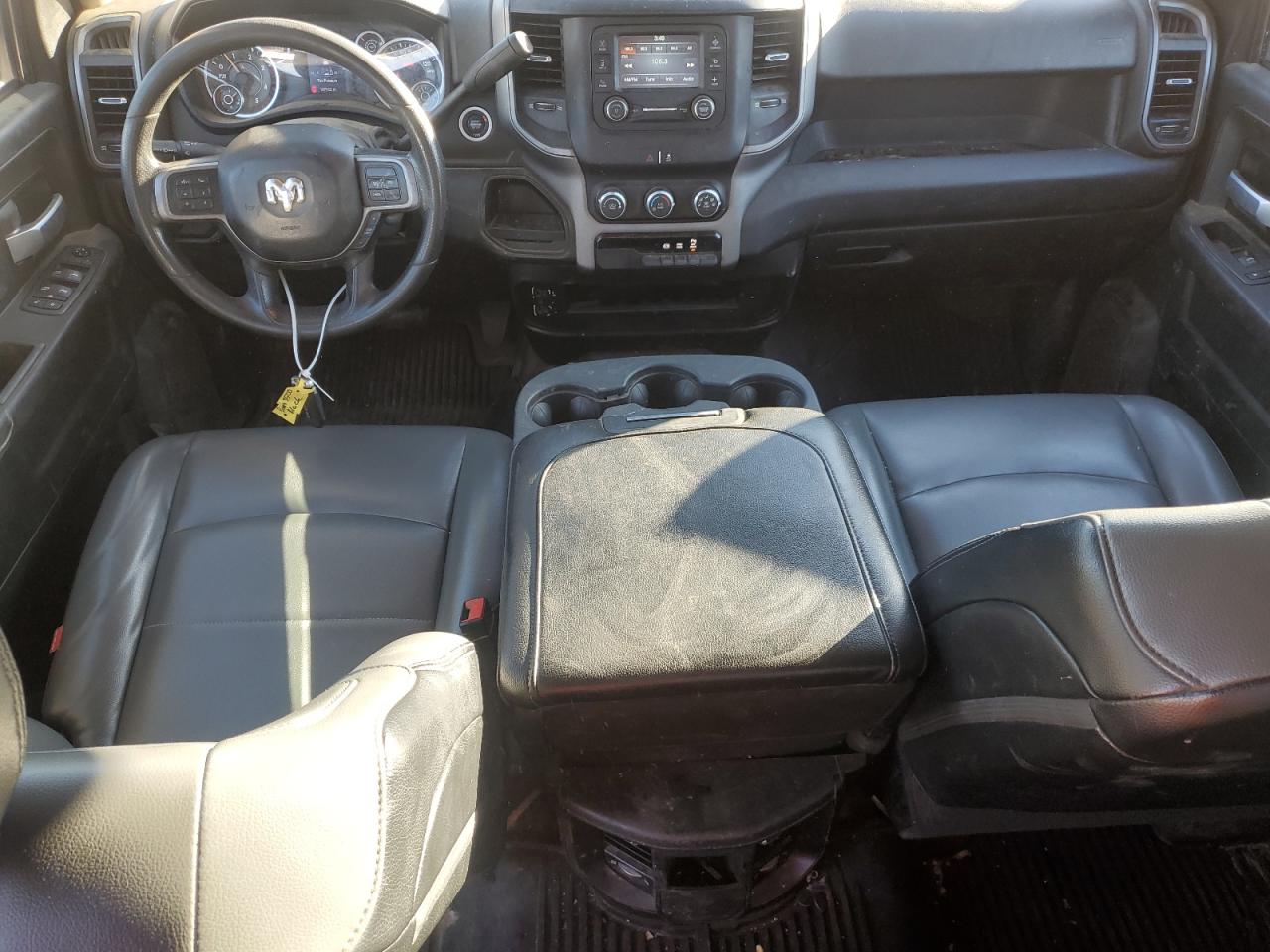 2019 RAM 3500 - Image 8
