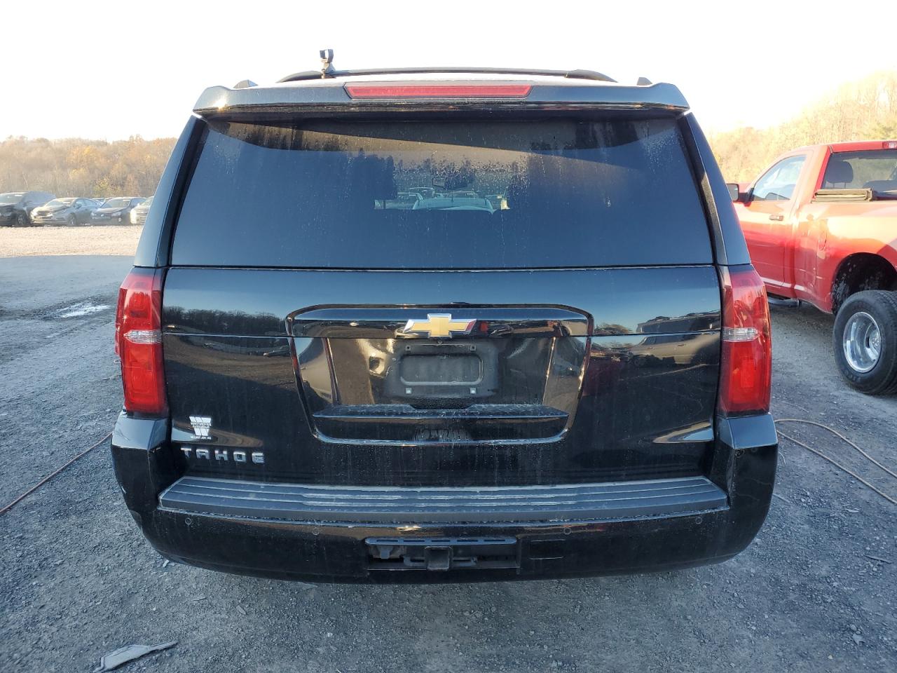 VIN 1GNSKBKC8HR270355 2017 CHEVROLET TAHOE no.6