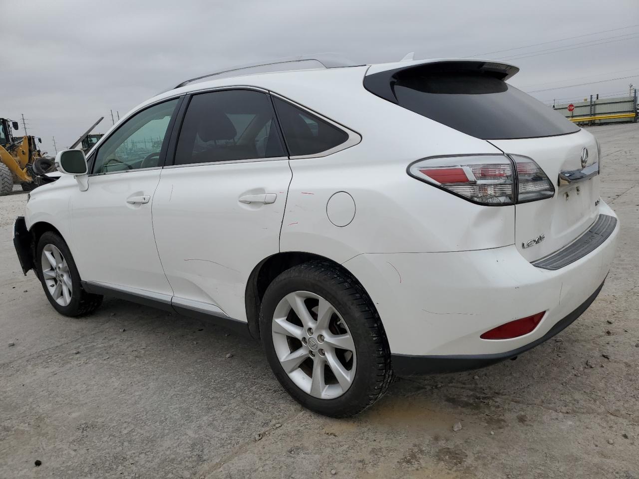 2010 Lexus RX - Image 2