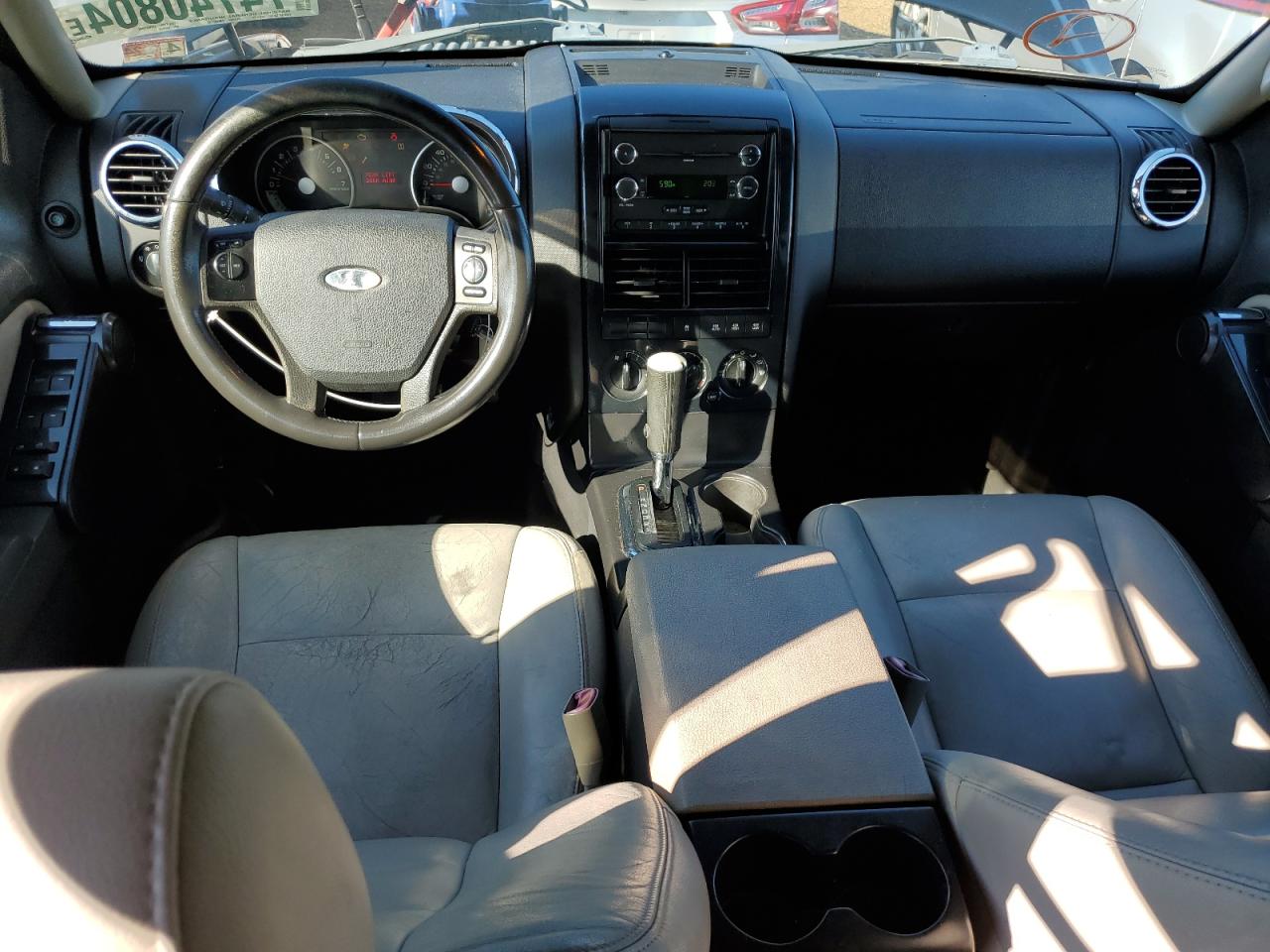 2008 Ford Explorer Xlt VIN: 1FMEU73E98UB35066 Lot: 74740804