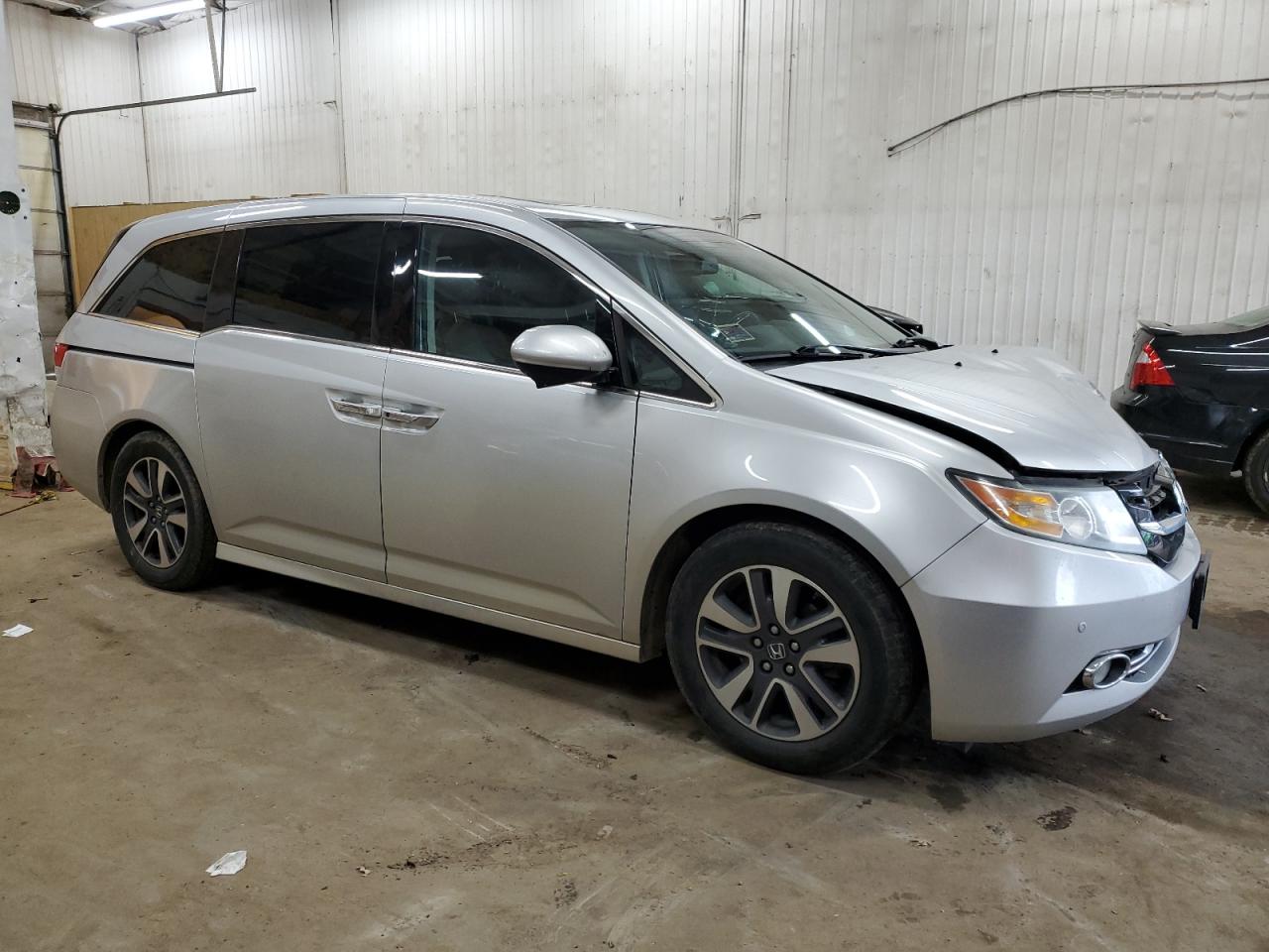 2014 Honda Odyssey - Image 4