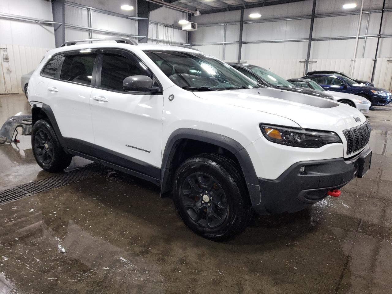 2019 Jeep Cherokee - Image 4