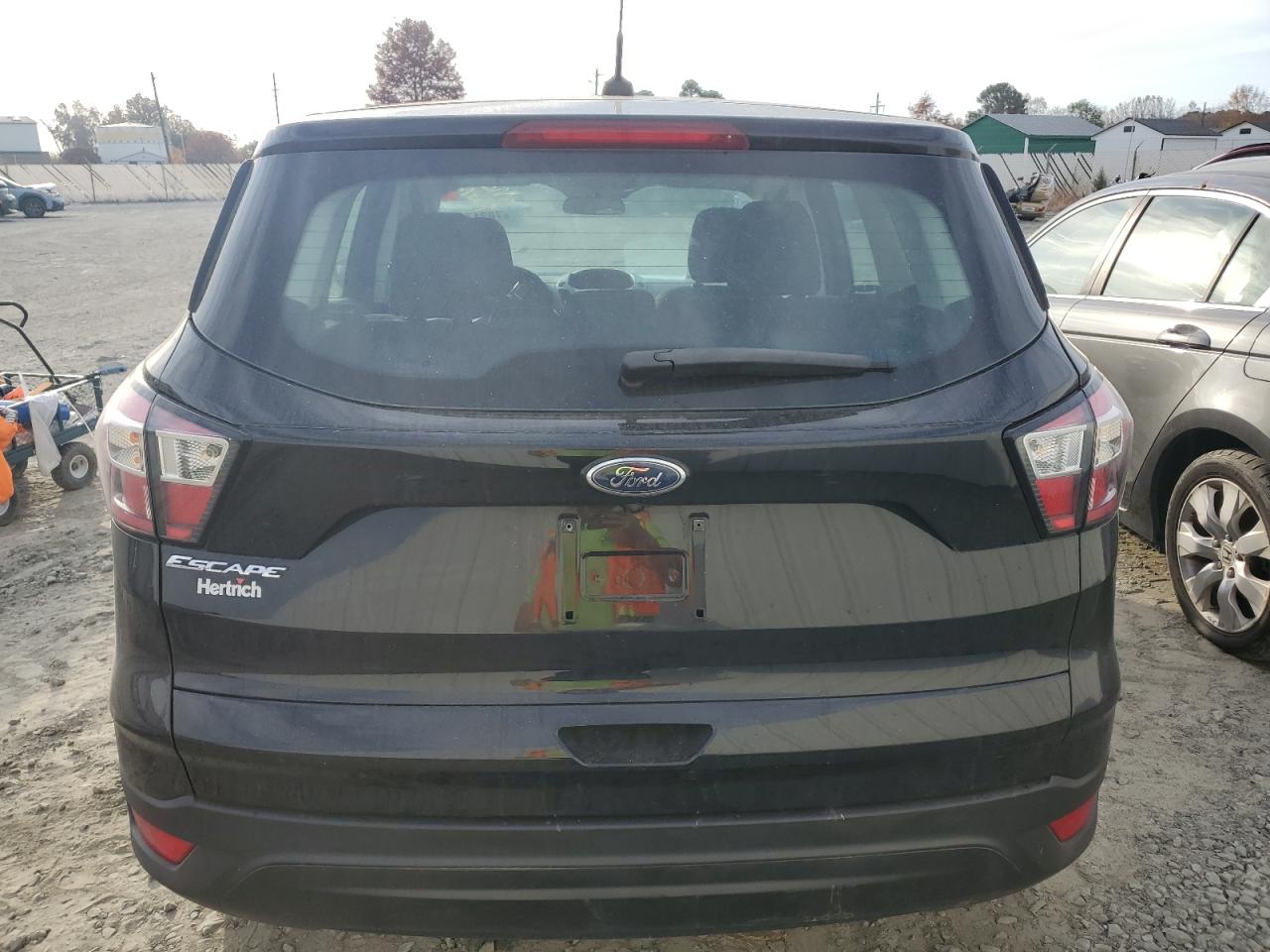 2018 Ford Escape S VIN: 1FMCU0F76JUB98434 Lot: 78217114