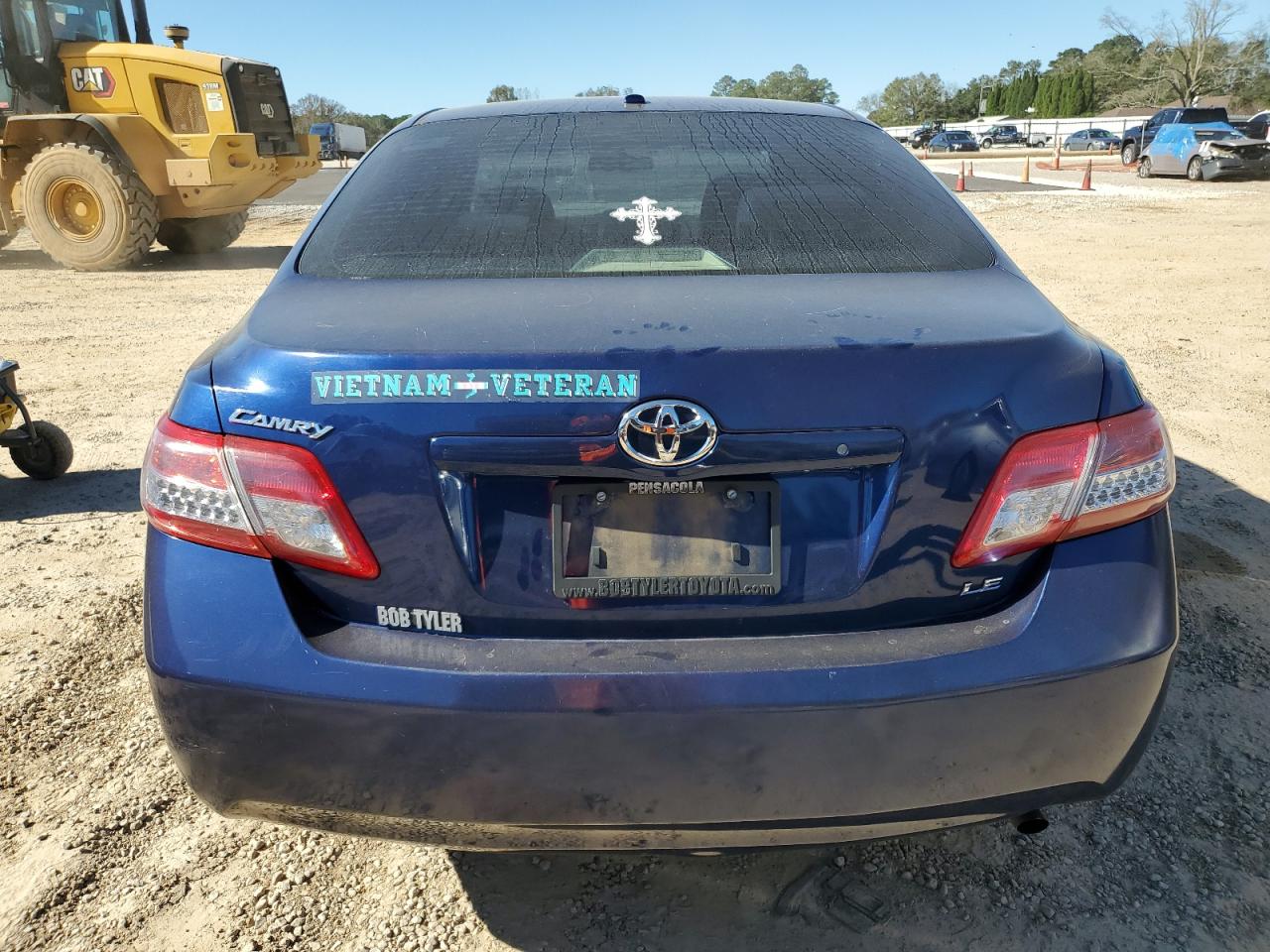 2010 Toyota Camry - Image 6