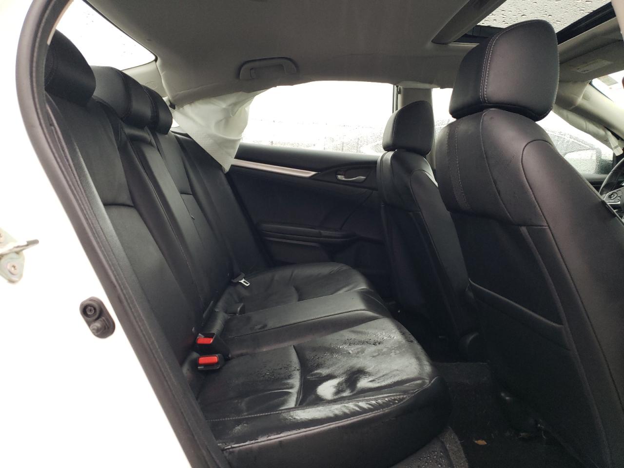 2019 Honda Civic - Image 10