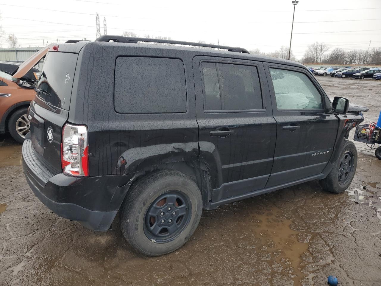 2016 Jeep Liberty (Patriot) - Image 3