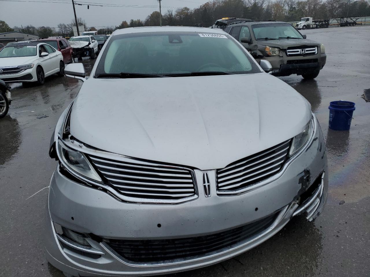2014 Lincoln MKZ - Image 5