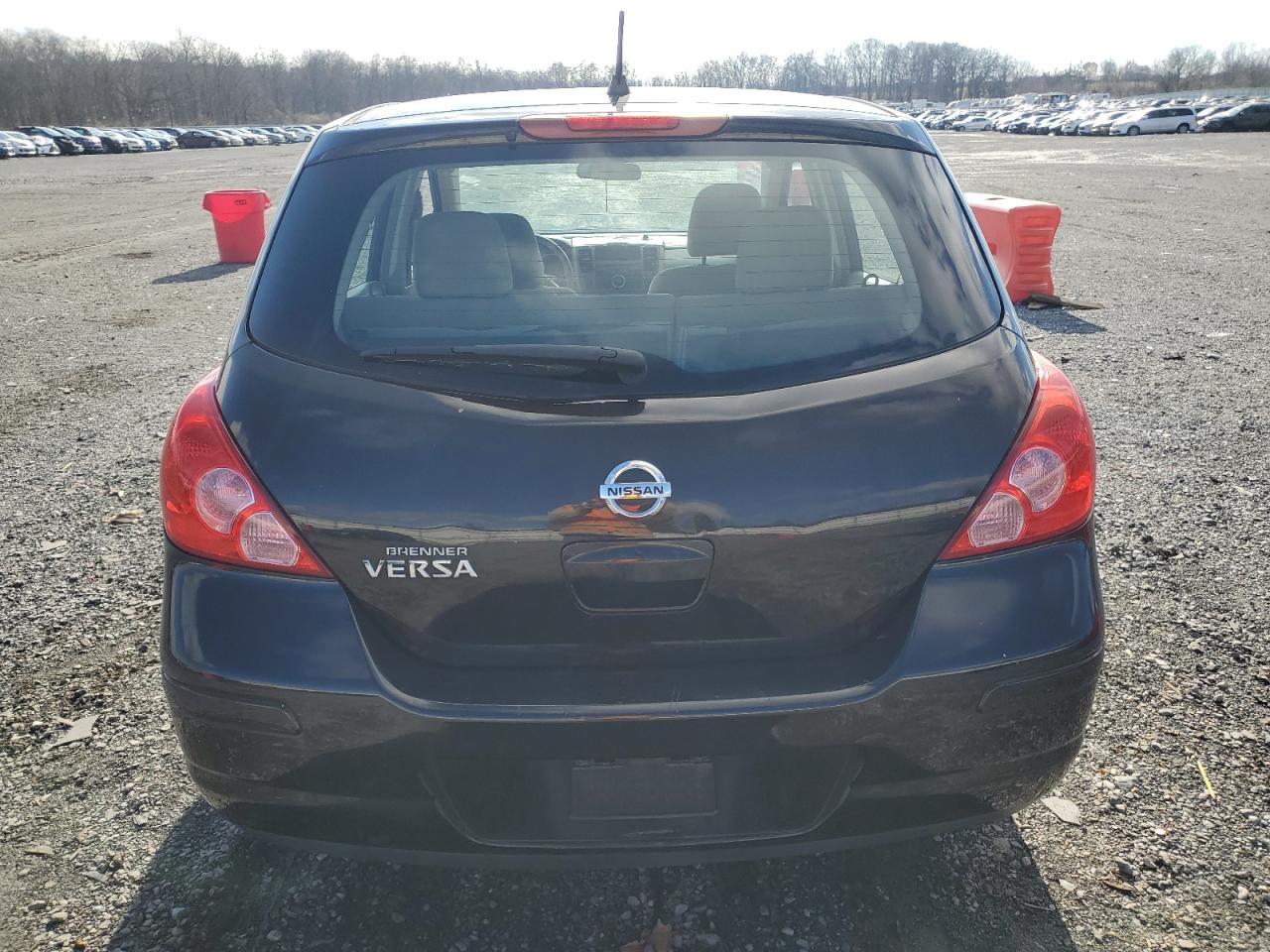 2011 Nissan Versa S VIN: 3N1BC1CP1BL437402 Lot: 82014264