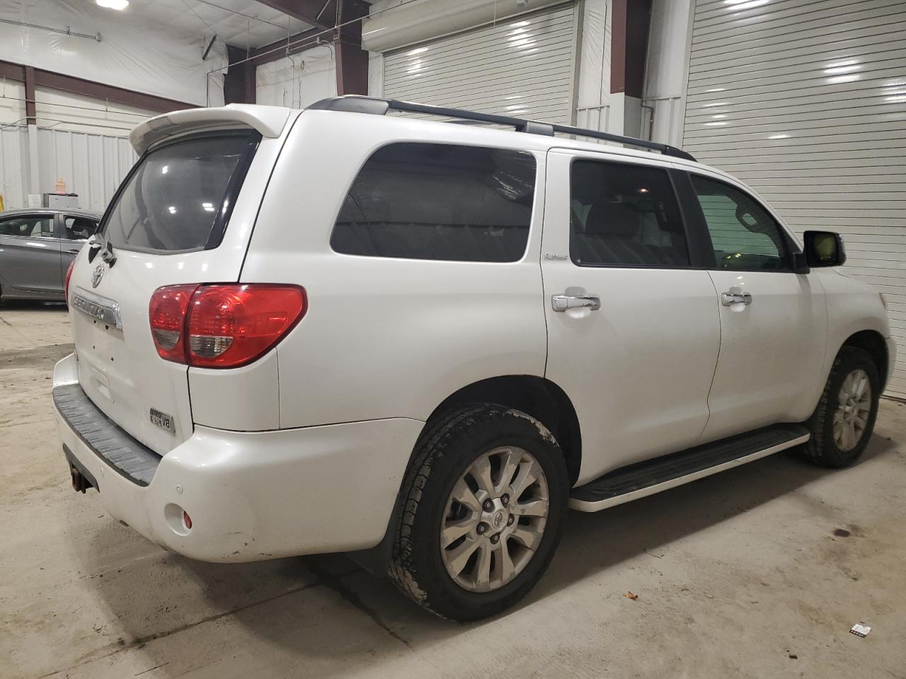 2008 Toyota Sequoia Platinum VIN: 5TDBY67A68S007787 Lot: 81242624