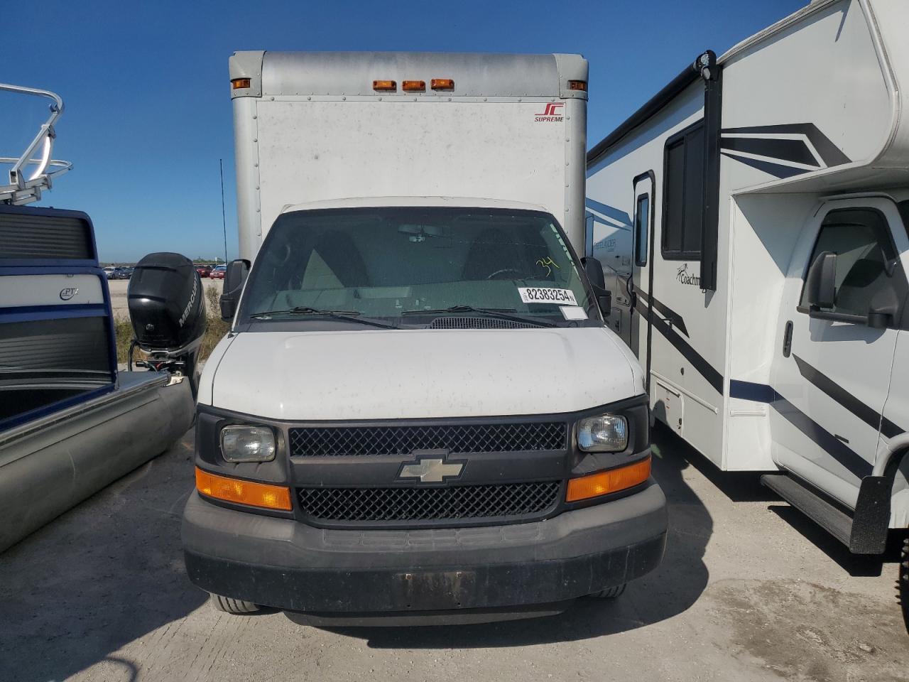 2013 Chevrolet Express - Image 5