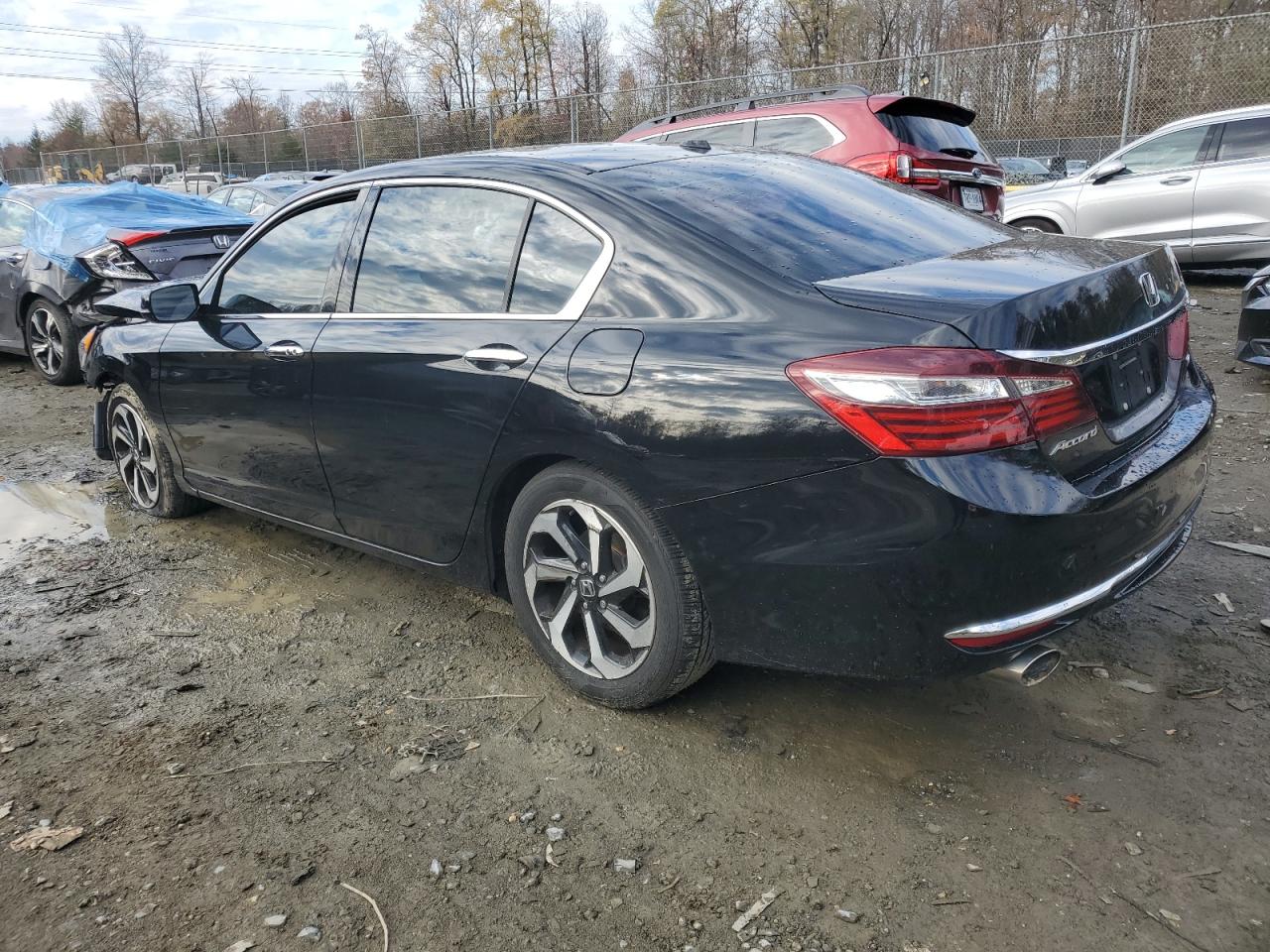 VIN 1HGCR3F07HA010866 2017 HONDA ACCORD no.2