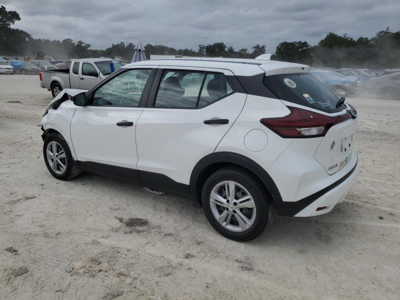 2021 Nissan Kicks - Image 2