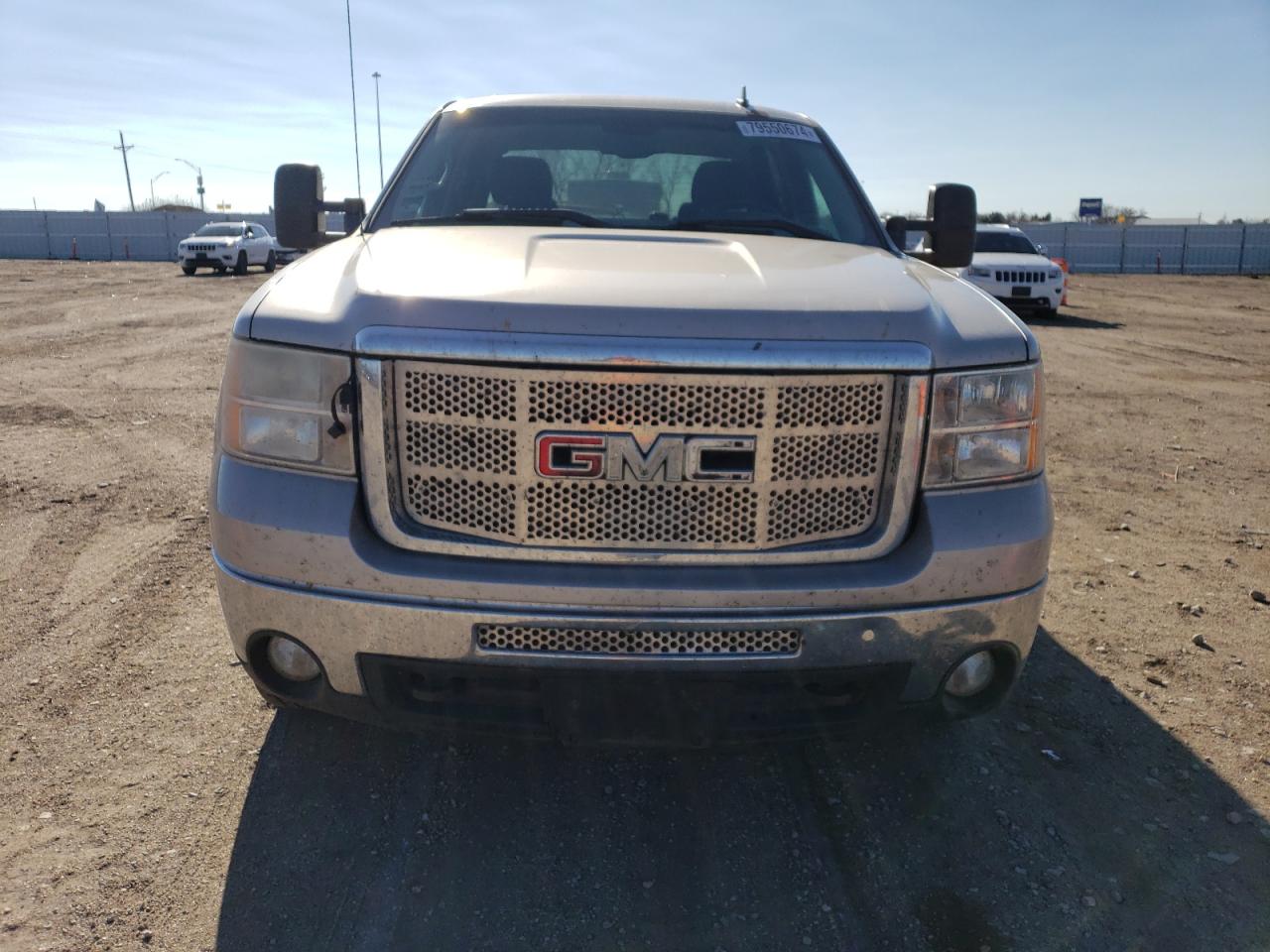 2008 GMC Sierra - Image 5