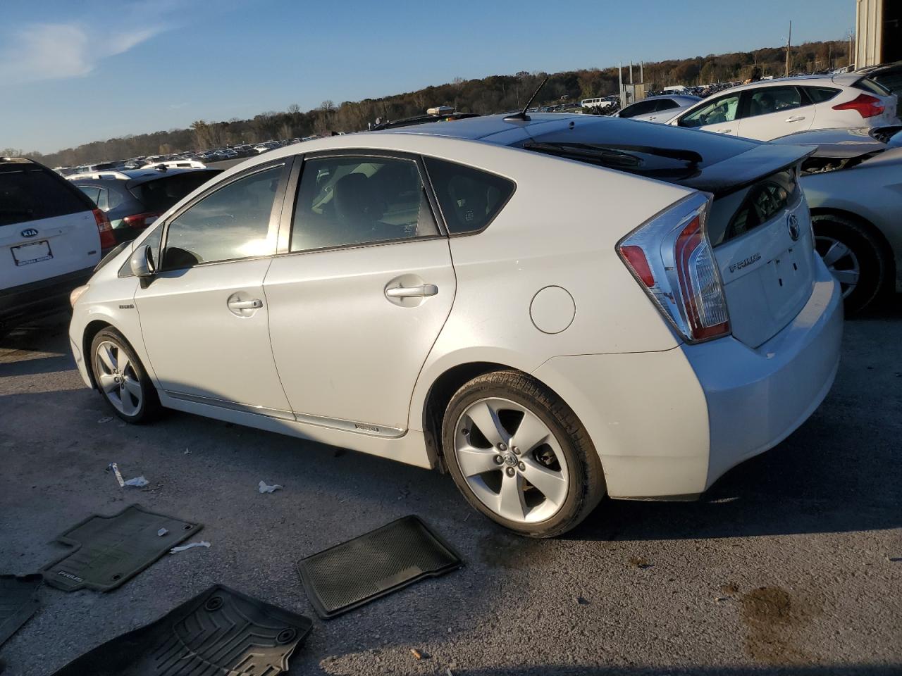 VIN JTDKN3DU2D5577615 2013 TOYOTA PRIUS no.2