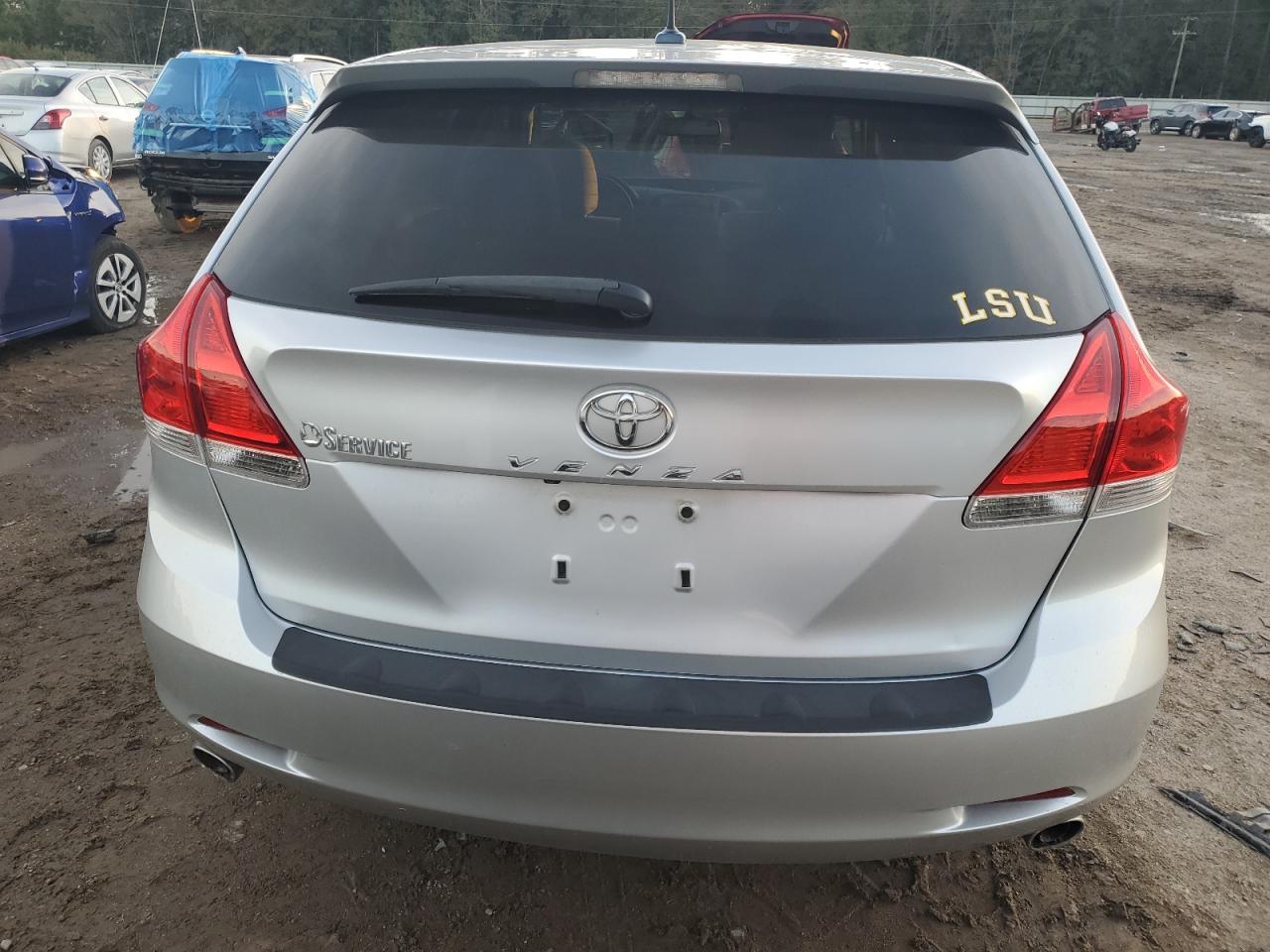 2010 Toyota Venza - Image 6