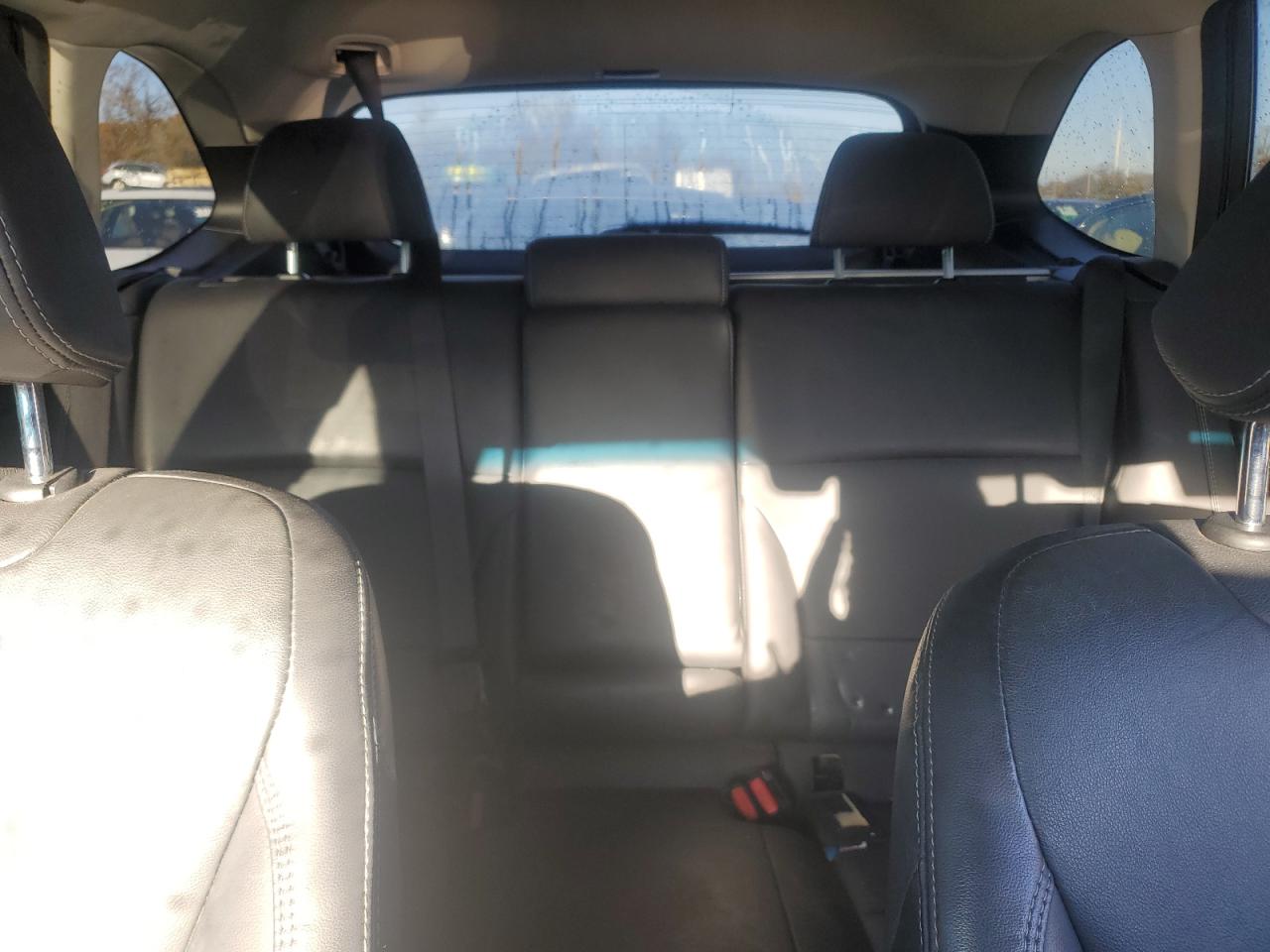 2018 Subaru Outback - Image 10