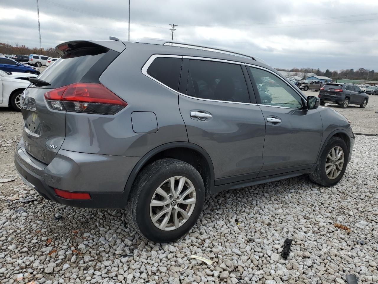 2020 Nissan Rogue - Image 3