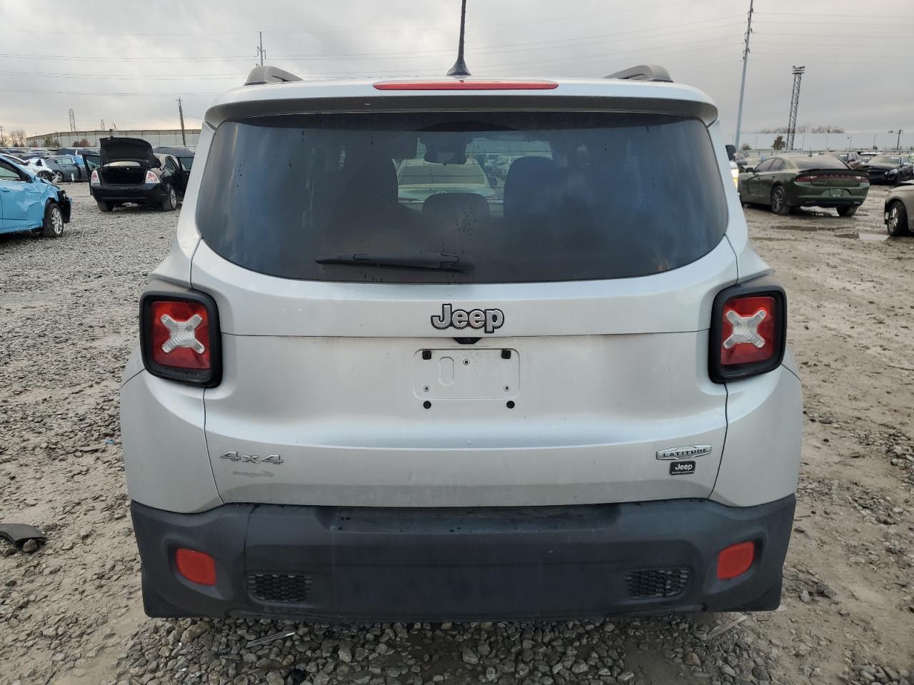 2015 Jeep Renegade Latitude VIN: ZACCJBBT0FPB65692 Lot: 81183074