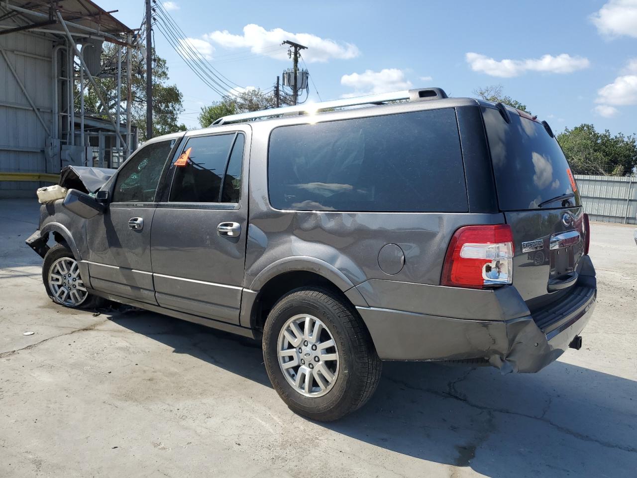 2012 Ford Expedition - Image 2