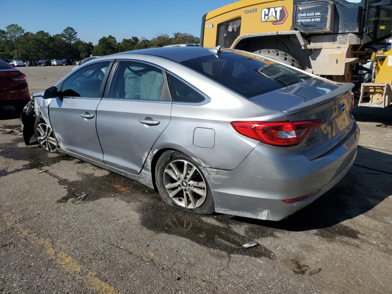 2015 Hyundai Sonata - Image 2