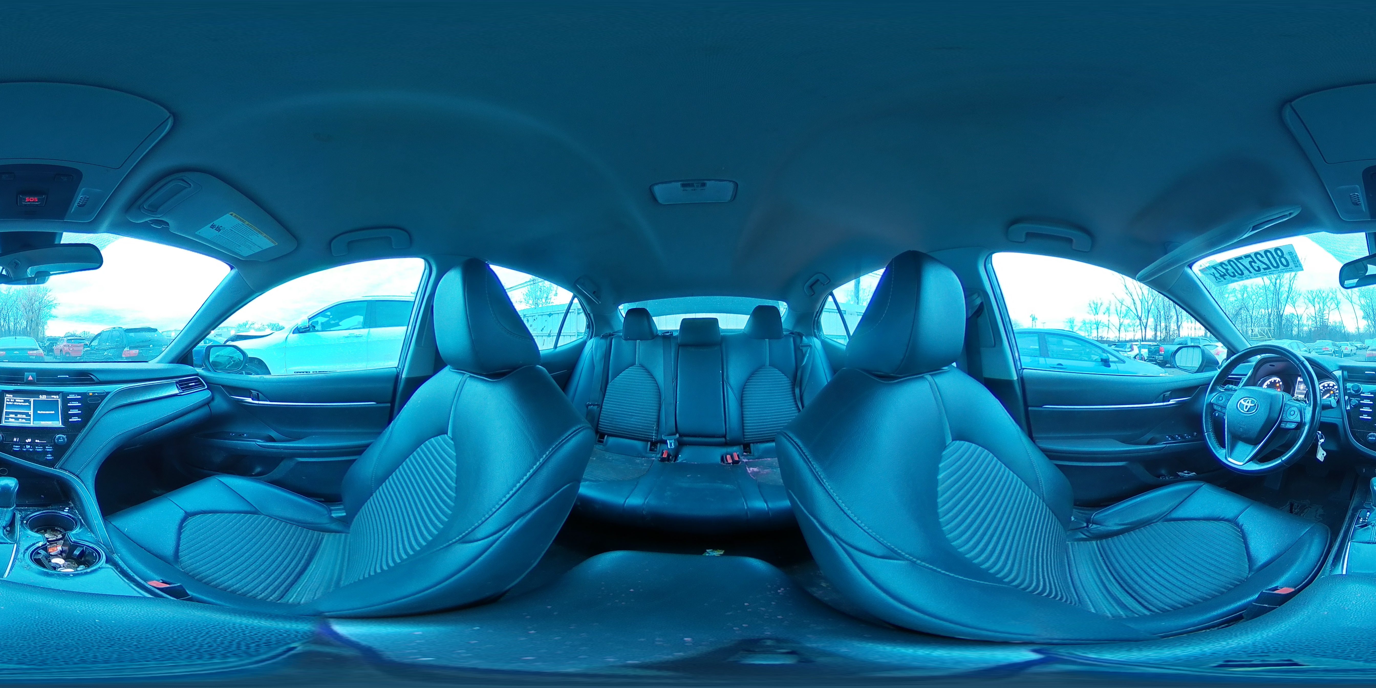 2019 Toyota Camry - Image 12
