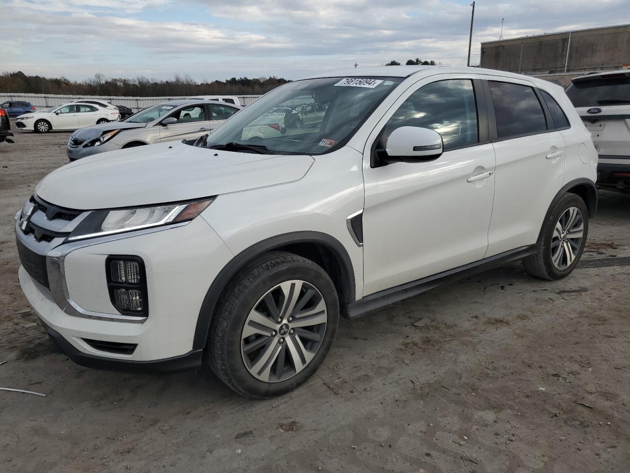 2021 Mitsubishi Outlander - Image 1
