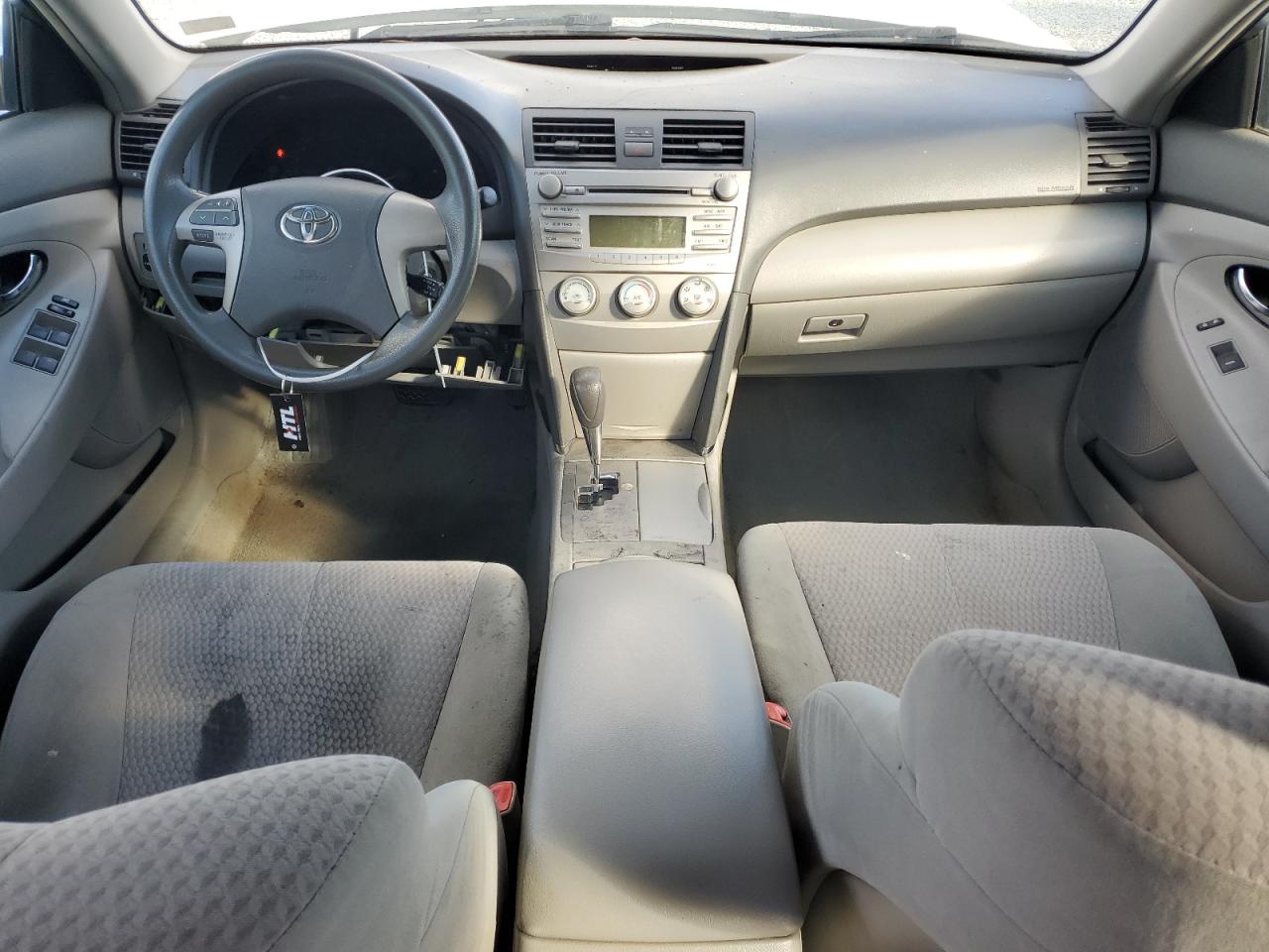 2011 Toyota Camry - Image 8