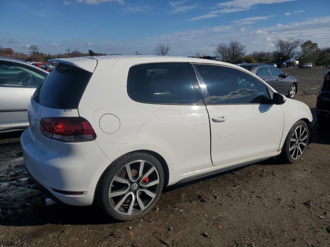 2010 Volkswagen GTI - Image 3