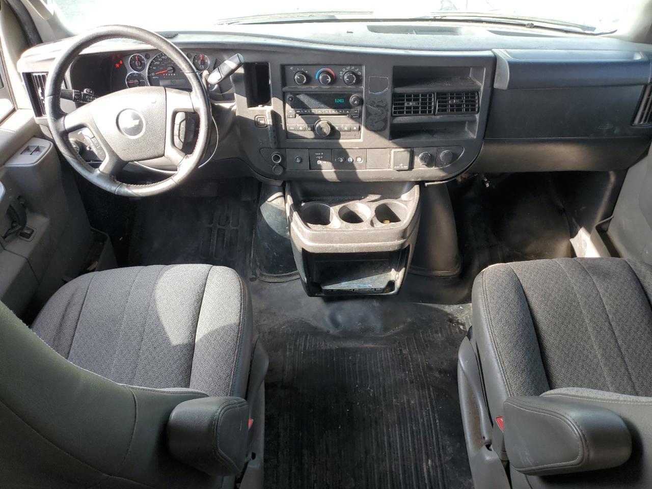 2020 Chevrolet Express G2500 VIN: 1GCWGBFG5L1123068 Lot: 80862994