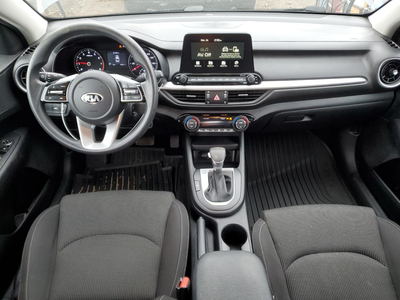 2019 Kia Forte - Image 8