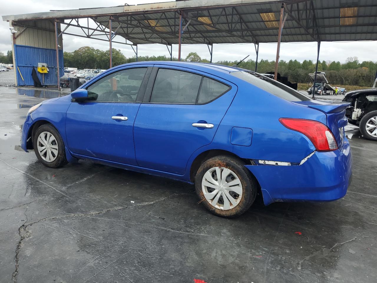 2015 Nissan Versa - Image 2