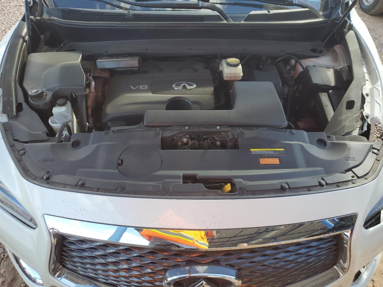 2020 Infiniti QX60 - Image 14