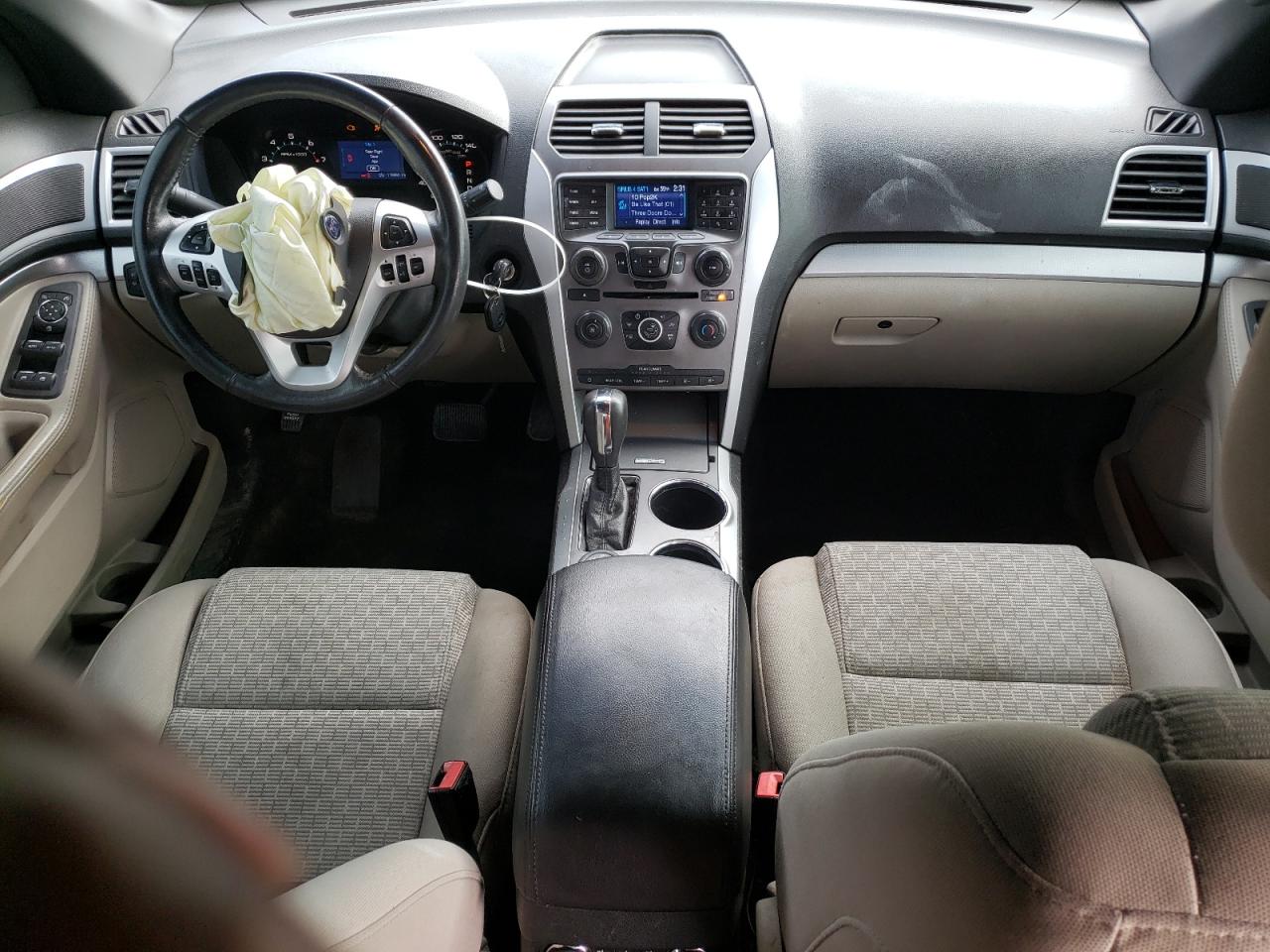 2014 Ford Explorer - Image 8