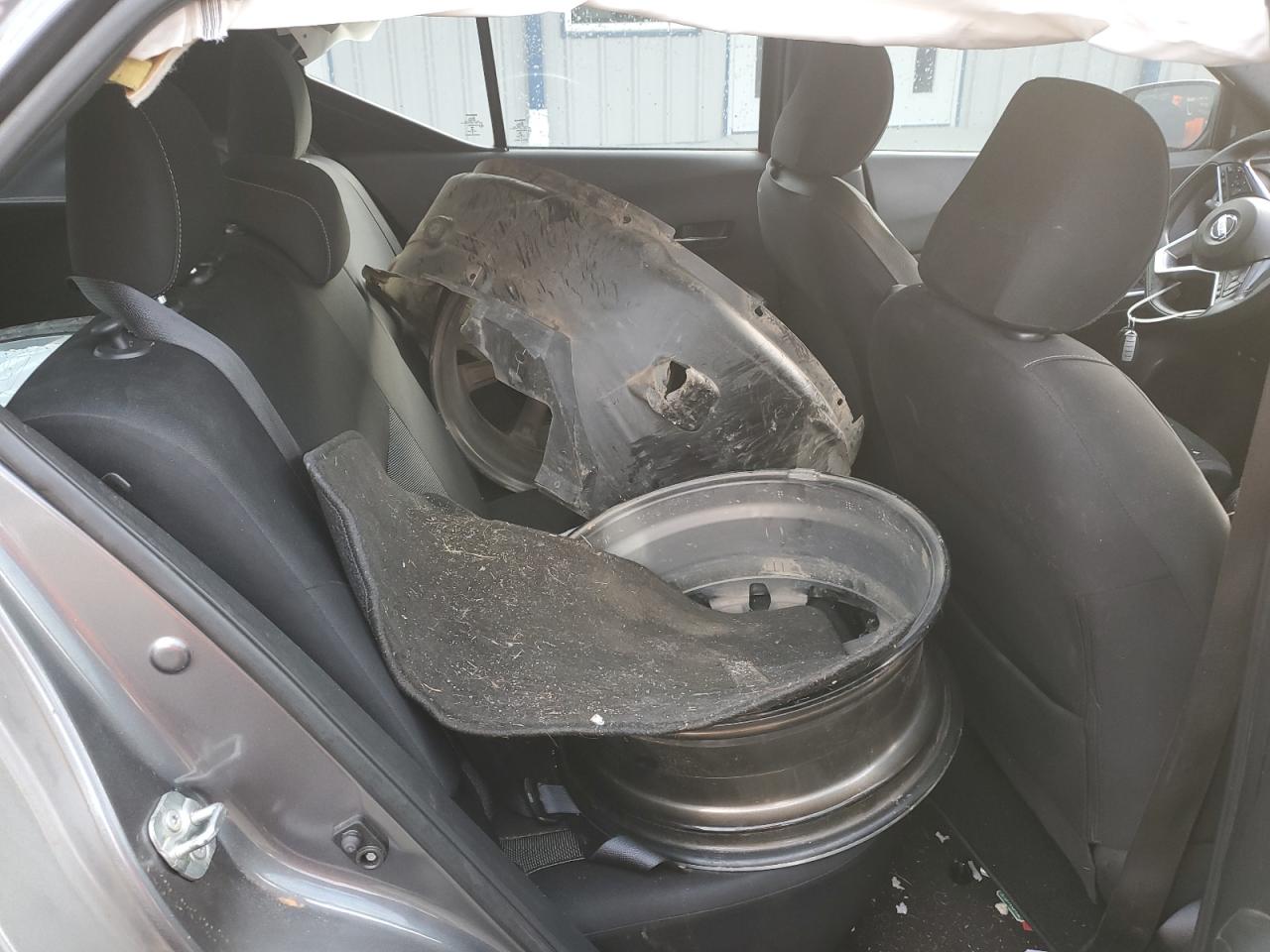 2018 Nissan Kicks - Image 12