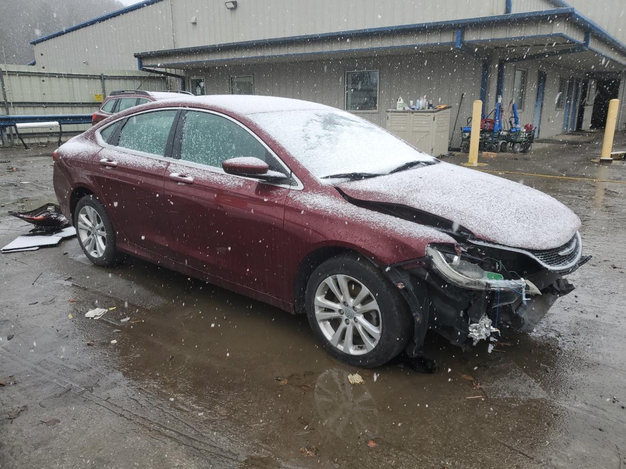 2016 Chrysler 200 - Image 4