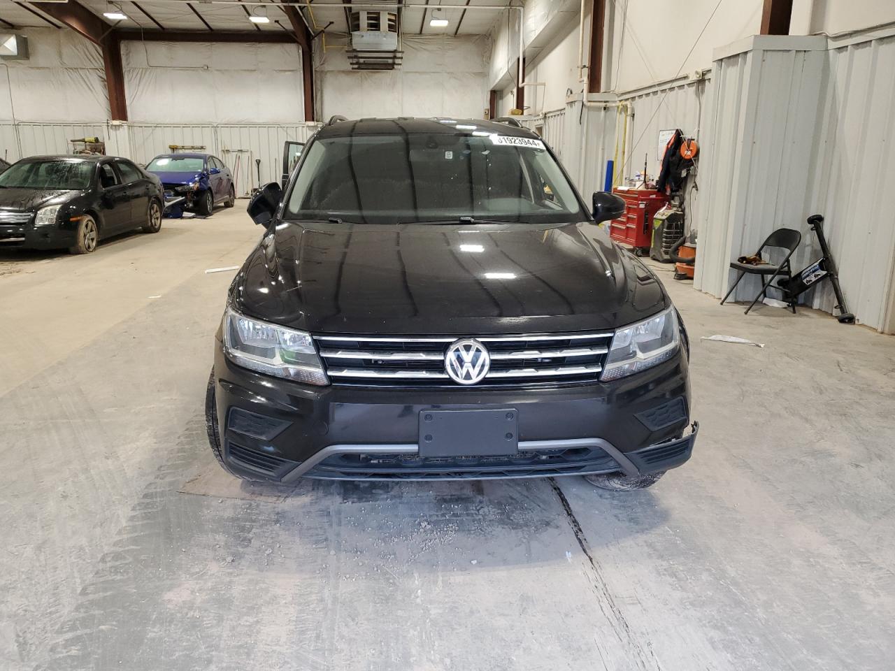 2020 Volkswagen Tiguan - Image 5
